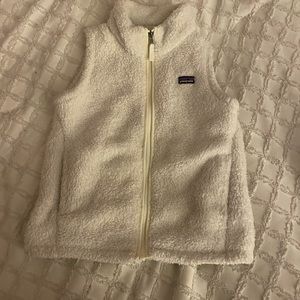 Patagonia Girls Size L(12) Vest